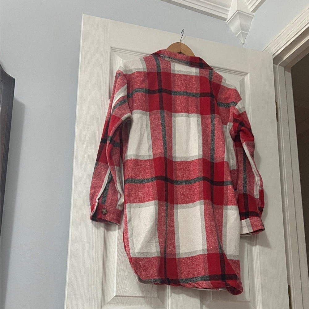 Red and White Plaid Button-Up Shirt - Picture 5 of 9